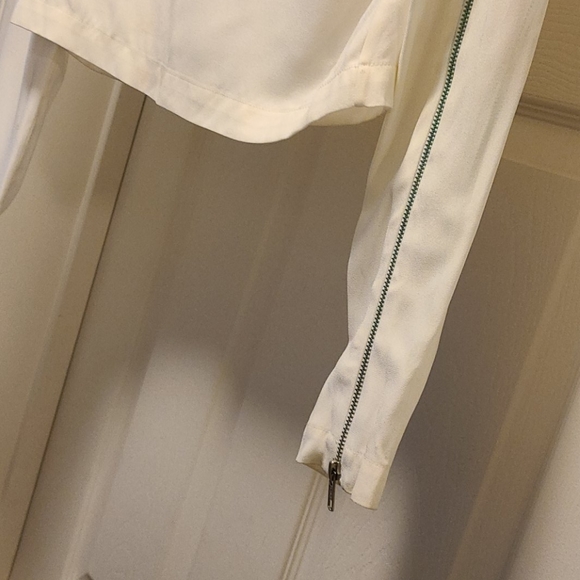 A.L.C Top. WT2 - Picture 2 of 6